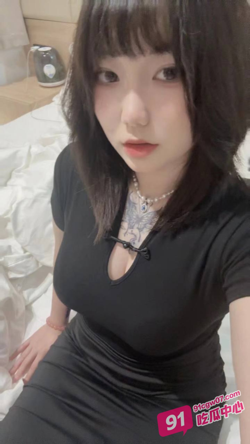 纯欲小白花凌辱纪实:日本学生妹小朵樱子 为了毕业献身导师 配图2