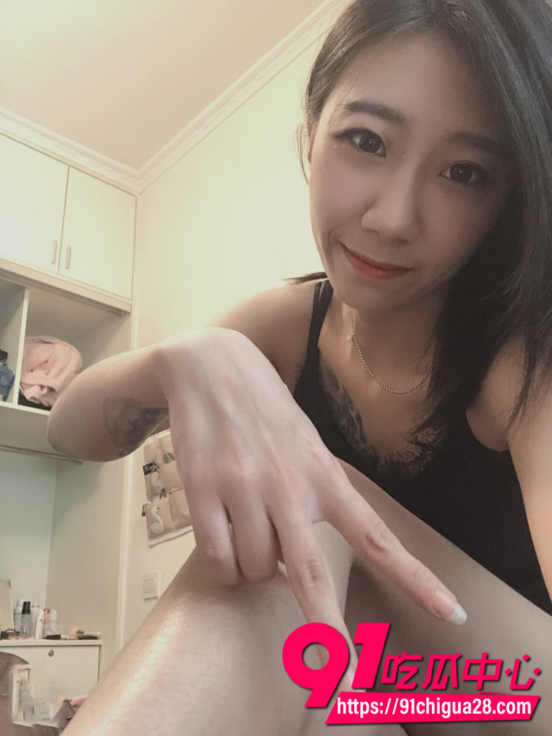 德国留学生钟义迷奸自己女友拍照被德国慕尼黑法院判刑11年7 德国留学生钟义迷奸自己女友拍照被德国慕尼黑法院判刑11年7