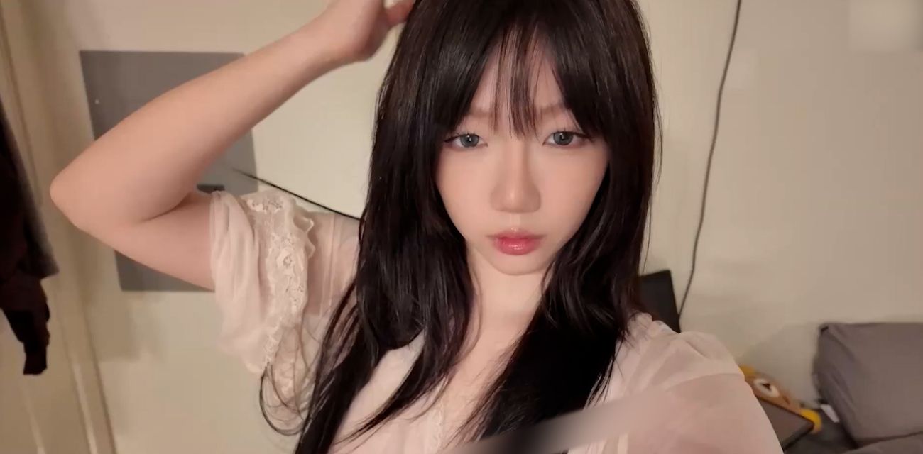 每日大赛之极品白虎嫩妹自慰性爱合集 床上疯狂缠绵骑乘 白虎穴榨干每一滴浓精！
