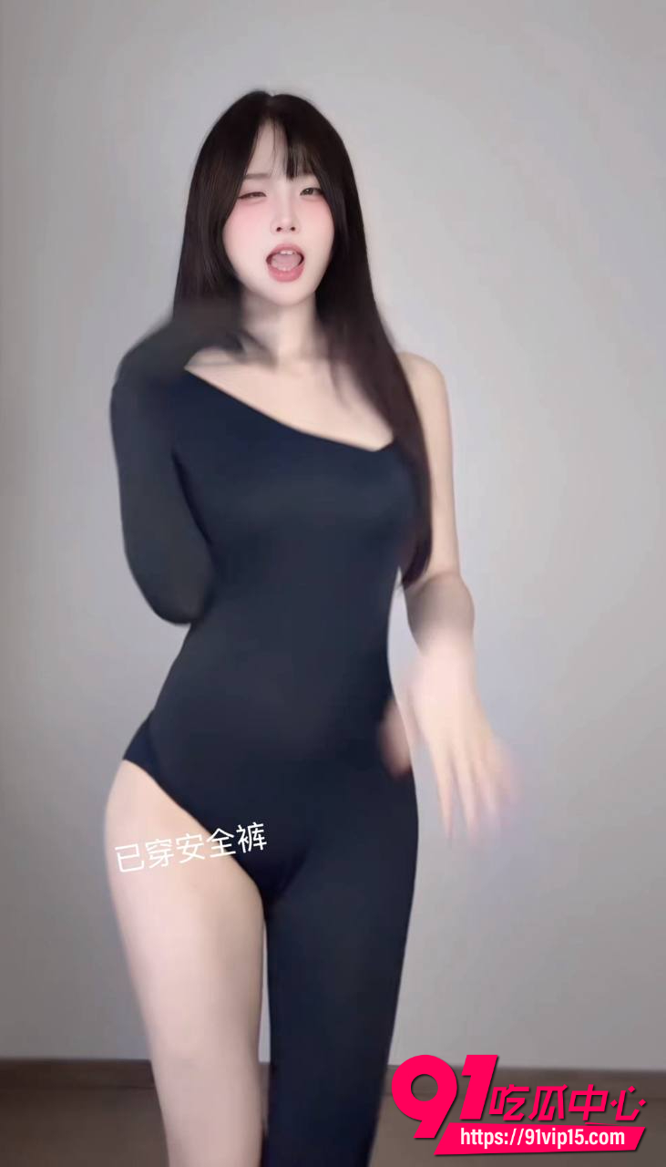 抖音甜妹小雯胖几小雯大王反差崩塌!私下被闺蜜道具调教视频流出 白浆狂喷尺度炸裂