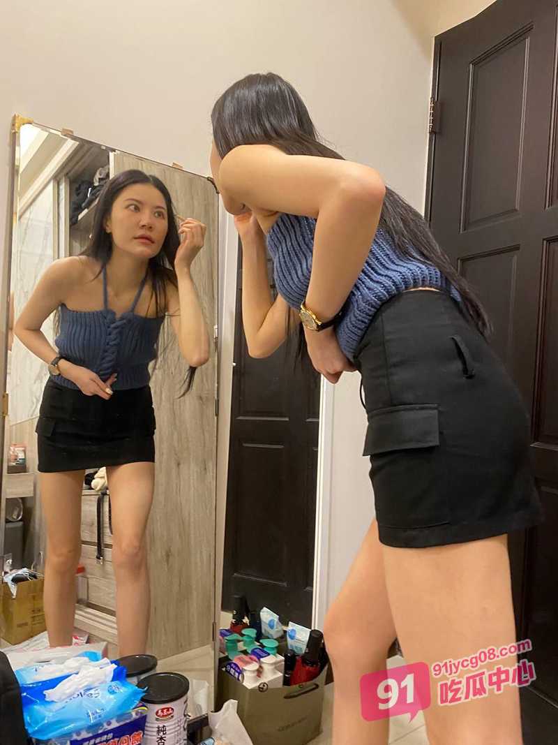 江苏无锡少妇被网友开发 趁老公不在家外出偷情 荡的超乎想象！