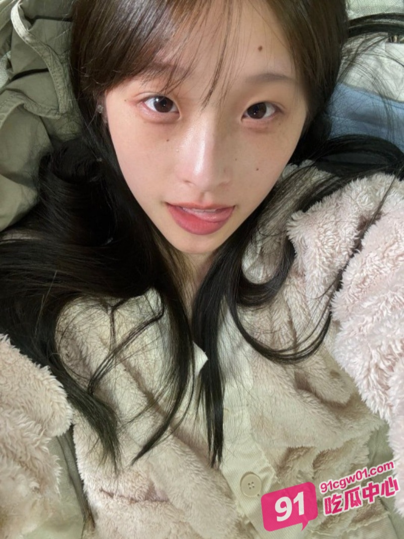 齐鲁理工学院叶绪婷被曝宿舍自慰 裸体晒精 骚母狗形象被学校表白墙在线直晒! 配图