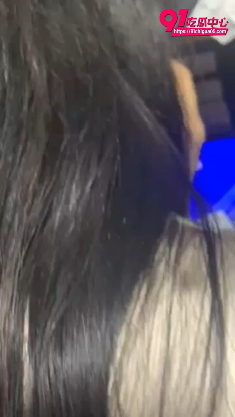 江苏极品骚货 孟琳琳 被有钱人保养 边打电话边做爱 11 江苏极品骚货 孟琳琳 被有钱人保养 边打电话边做爱 11