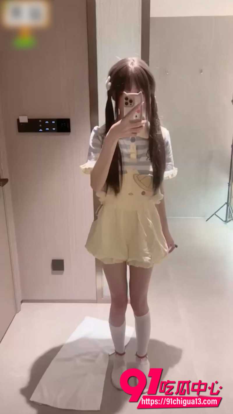 合法萝莉小只马1 合法萝莉小只马1