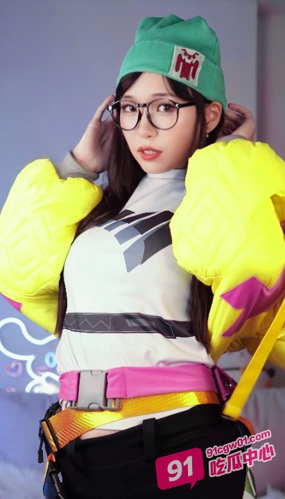新加坡美少女meriol_chan作品合集!看你的电子女友嗲嗲发骚炮机插穴现场! 配图3