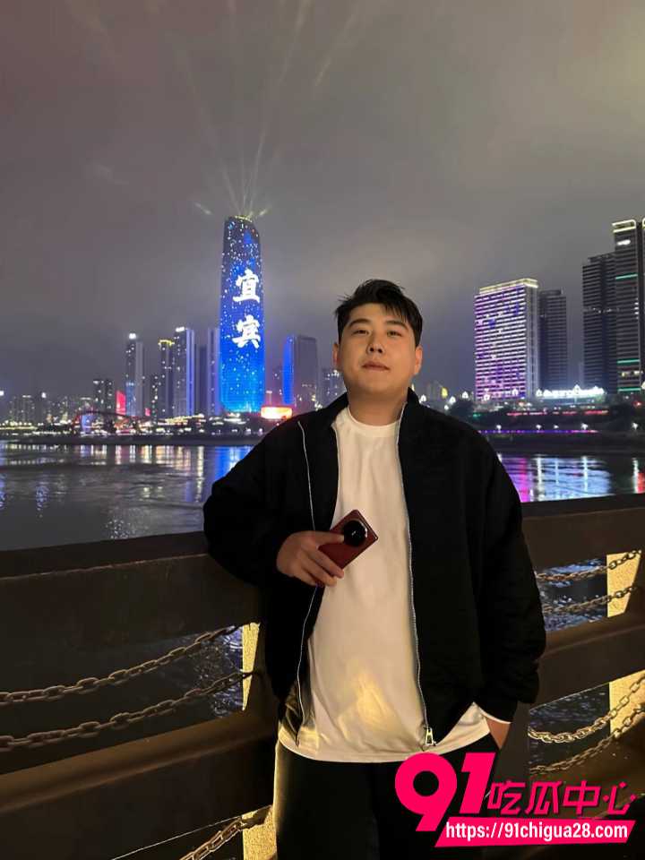 西安工学院男生明泽远Pua女友1 西安工学院男生明泽远Pua女友1