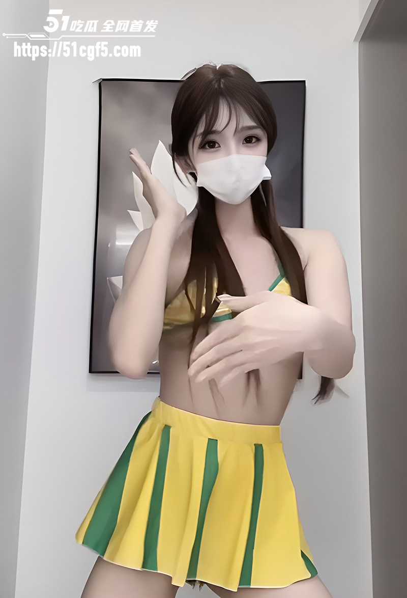 推特嫩妹大学生纯欲纯爱小朵真金定制裸舞1 推特嫩妹大学生纯欲纯爱小朵真金定制裸舞1