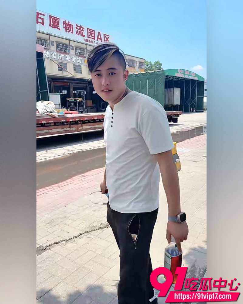 卡车网红卡车阿蛋痛曝妻子 4 卡车网红卡车阿蛋痛曝妻子 4