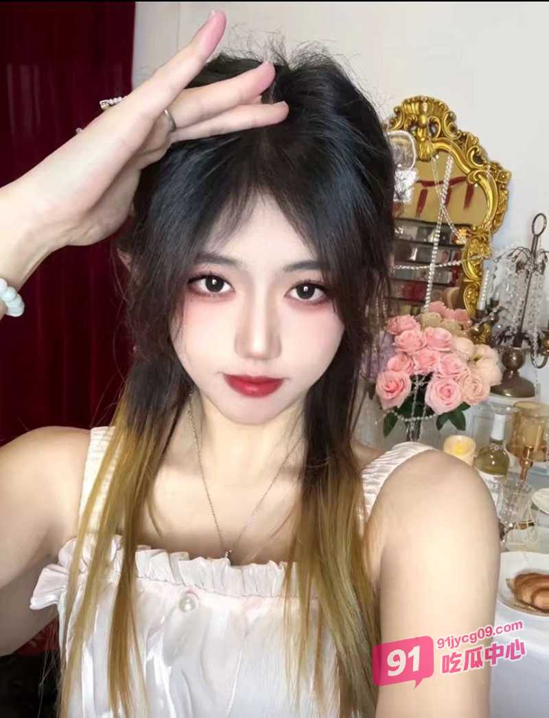 浙江工商大学李晓琪 骑乘棒子视频曝光 这是高冷学姐秒变荡妇！ 配图2