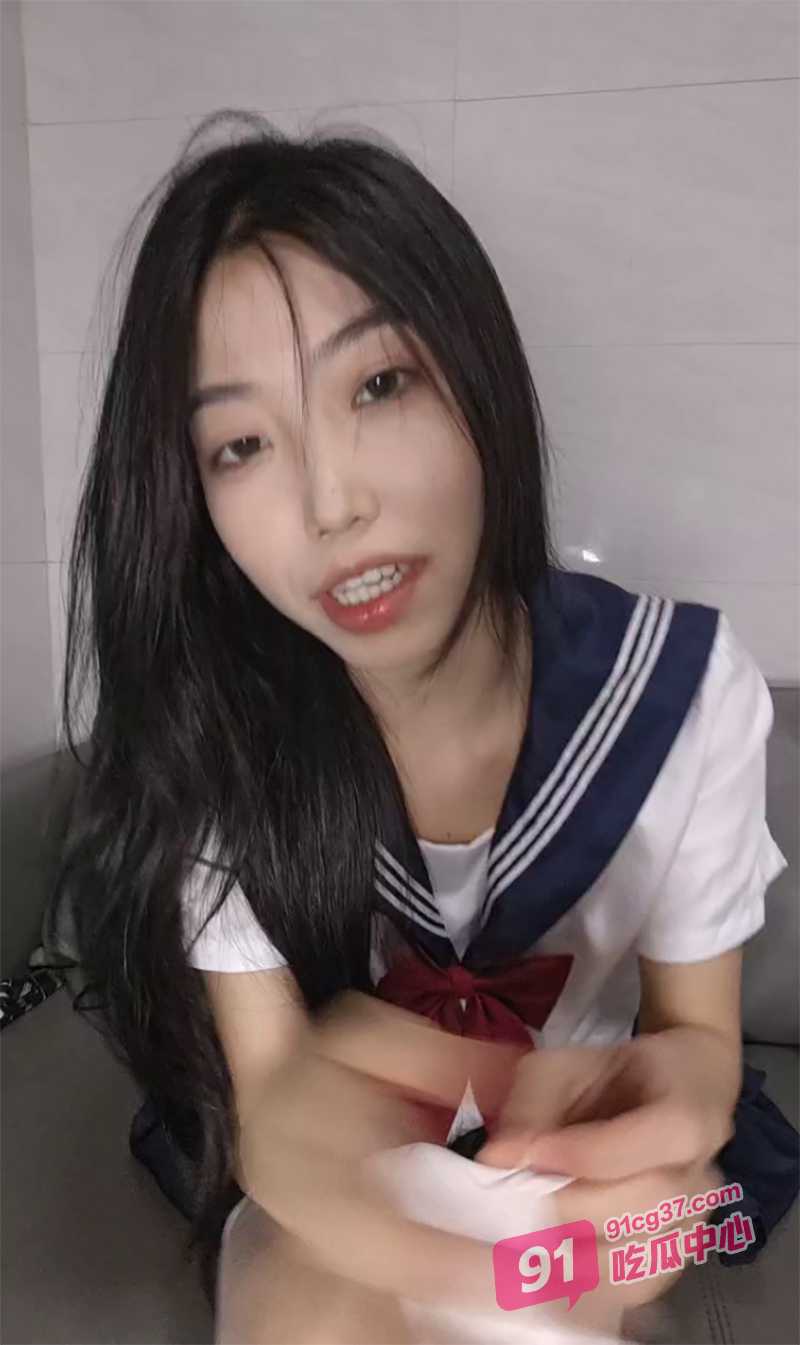 湖南湘西学妹陈琪 居家拍自爱色诱视频给男友 谁料分手后男友全部曝光！ 配图