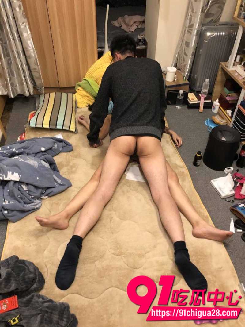 德国留学生钟义迷奸自己女友拍照被德国慕尼黑法院判刑11年22 德国留学生钟义迷奸自己女友拍照被德国慕尼黑法院判刑11年22