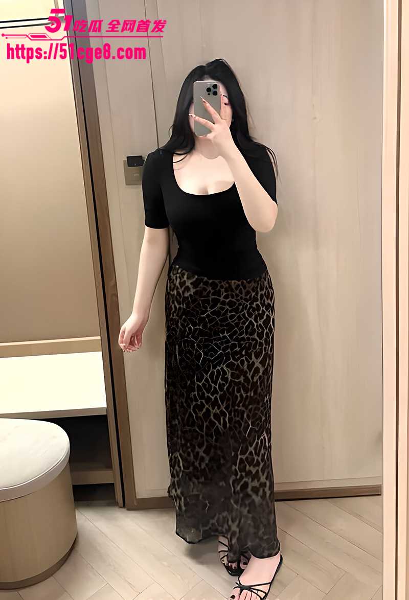 理发店老板娘乱伦视频流出 5 拷贝 理发店老板娘乱伦视频流出 5 拷贝