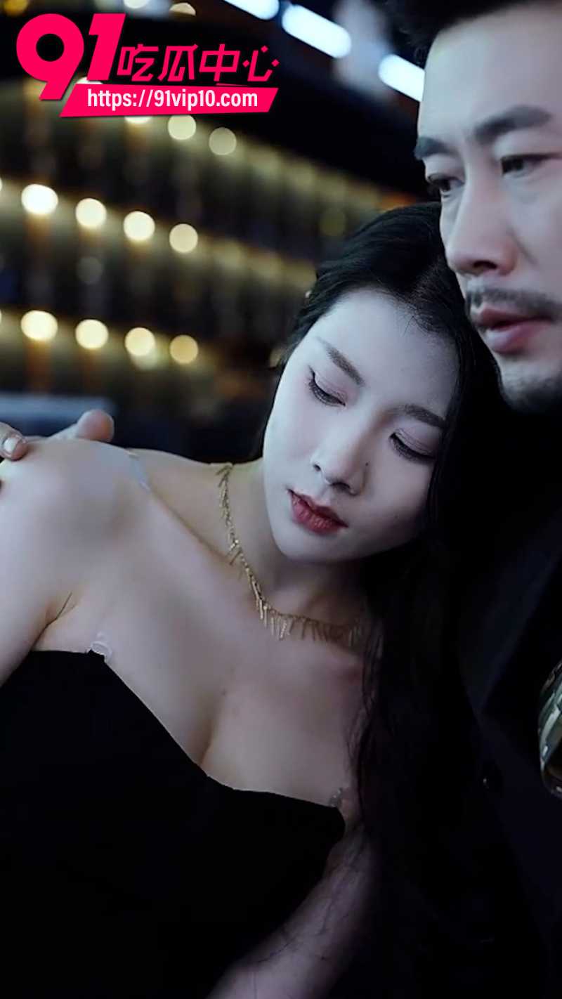 国产擦边短剧来自干女儿的按摩5 国产擦边短剧来自干女儿的按摩5