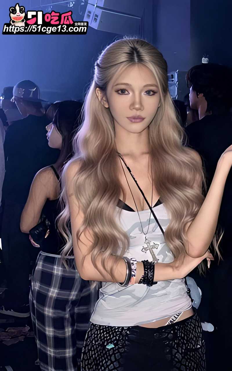 抖音夜场女 7iko 3 抖音夜场女 7iko 3