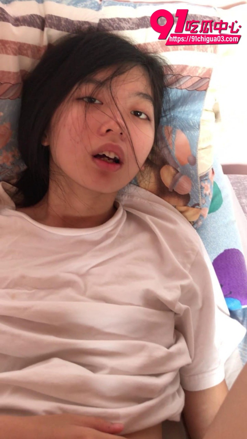 清纯小女友被男友调教成淫荡小母狗1 清纯小女友被男友调教成淫荡小母狗1