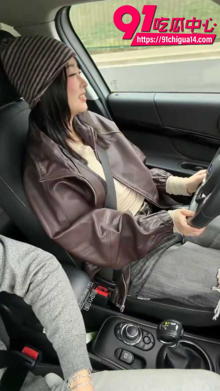 推特极品网黄噗噗平常的一天 2 推特极品网黄噗噗平常的一天 2