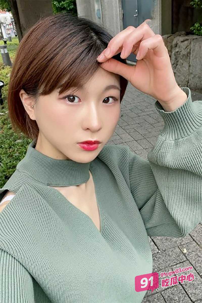 撸片推荐~彩水香里奈一股邻家少女的恬静感 淫叫都是如此甜美!