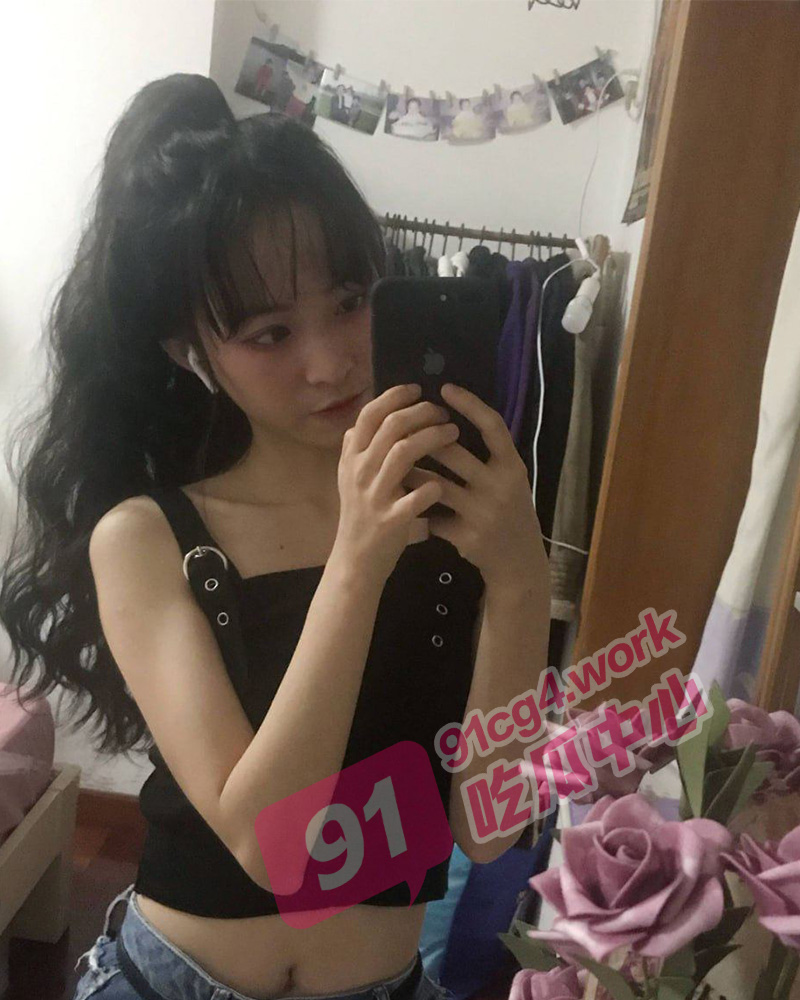 前女友成了校妓~那个被我内射口爆的女孩子 终究成为了大家的玩具!