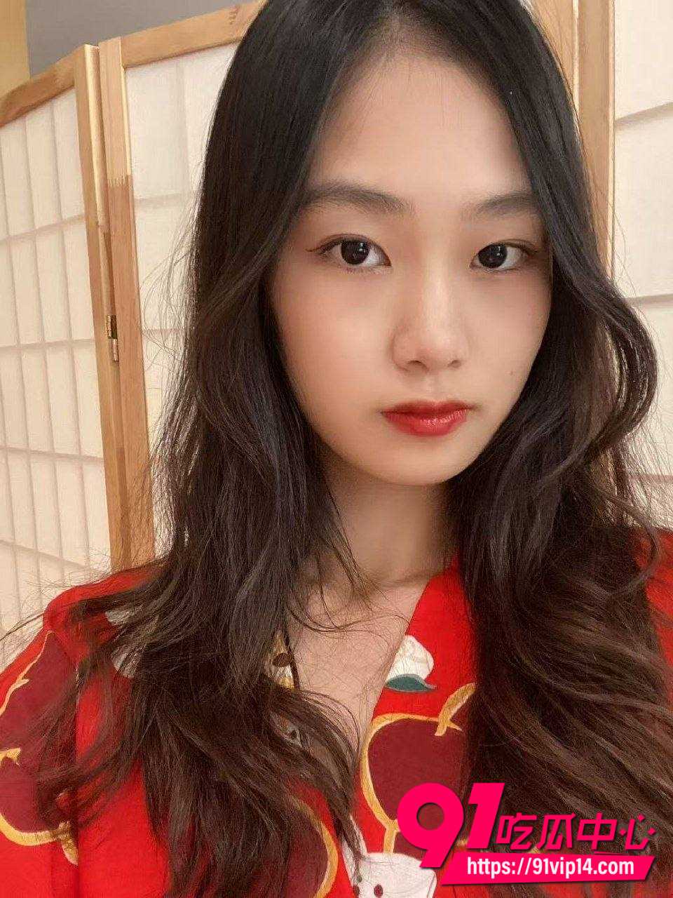 湖南顶级反差学生妹林溪跟男友性爱视频全泄漏 制服捆绑与后入狂干视频完整曝光!